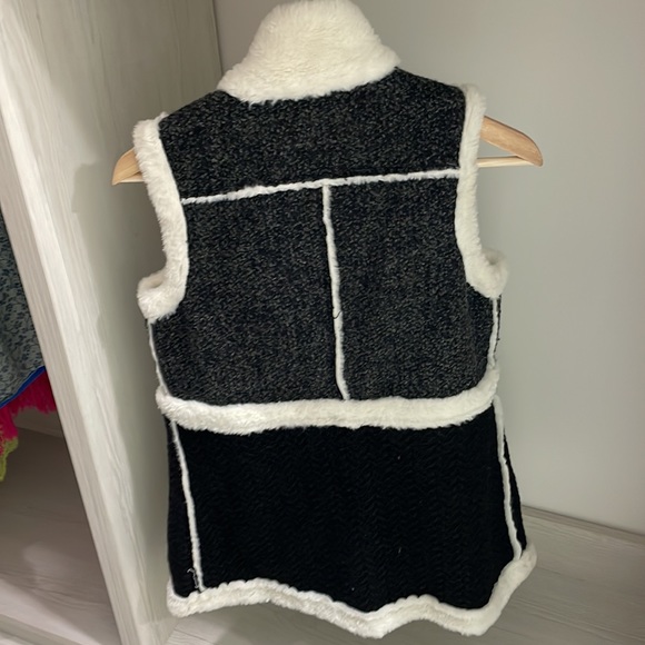 Faux Frenzi by Dena vest - Picture 7 of 8